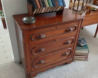 Nice smaller size chest of drawers
Renaissance Revival style
Book rack