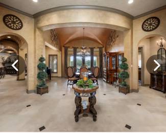 Entry Decor