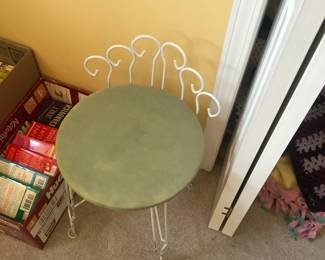 vanity chair