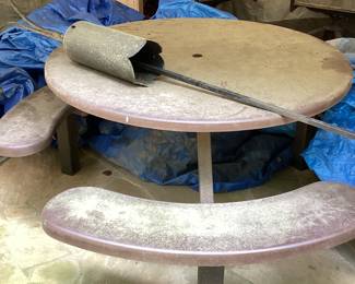 Patio Table Circular Picnic