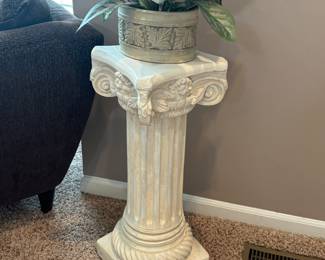 Plant stand