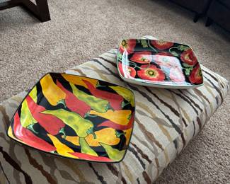 Serving plates