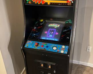 Multicade vintage arcade game in spectacular condition