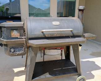 Pit Boss pellet smoker