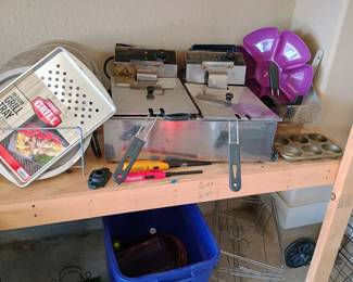 Commercial fryer vats