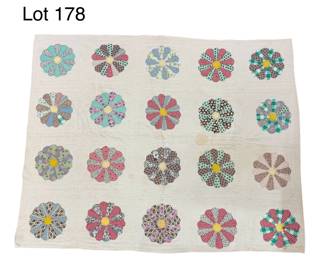 Vintage Dresden Plate Quilt