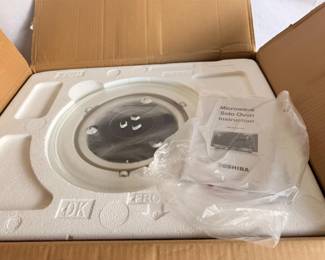New Toshiba microwave oven