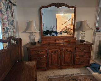 dresser, mirror
