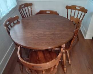 Nice Wood Dining Set with 6 chairs