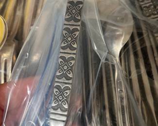 Ekco Eterna Montalo flatware set - service for 12