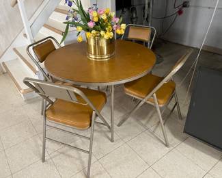 Round folding table and 4 chairs