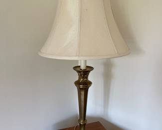 Table lamp