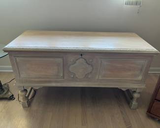 Lane footed cedar chest.....