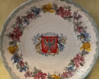 Frankfurt a. Main Coat of Arms Floral Serving Bowl