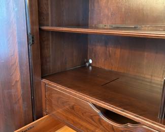 Ethan Allen Georgian Court Mahogany Armoire