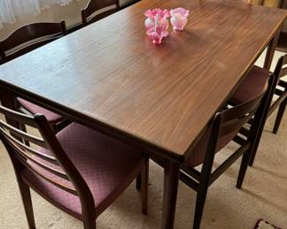 Svegards Scandinavian Teak Dining Table & Chairs