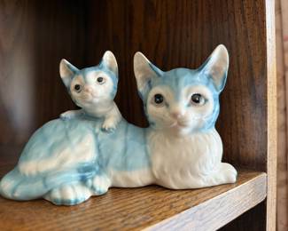 Royal Orleans Japan Blue Ceramic Cat with Kitten Ceramic Figurine