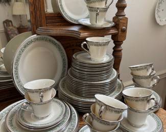 Lenox "Menoir" Dinnerware Set