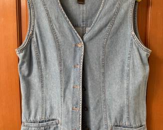 Jones Jeans Women's Tailored Denim Vest – Size 12