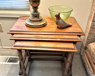 Set of 3 Georgian Style Nesting Tables