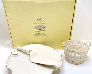 New In Box Lenox Eternal Leaf Cake Plate With Cake Knife & New Lenox Basket
Lot #: 158