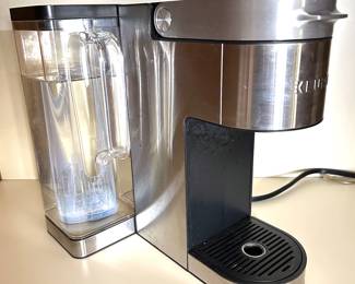 Keurig Coffee Machine Hot Brewer Model Model K920
Lot #: 62