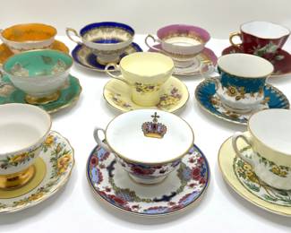 10 Vintage Fine China Tea Cups With Saucers By Lefton, Aynsley, Royal Standard, Shumann, Rosina & More
Lot #: 86