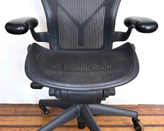 Herman Miller Aeron Desk Chair
Lot #: 11