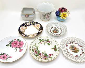 5 Vintage Fine China Saucers & Small Bowls & Flowers By Lefton, Nippon, Royal Albert, Heritage & More
Lot #: 108