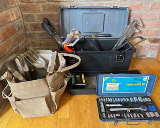 Tool Box With Saws, Vintage Wrench Kit, Heavy Canvas Gardening Tool Kit & Other Tools
Lot #: 189