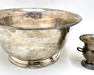 Vintage Mexican Sterling Silver Bowl By Sanborn & Small Sterling Silver Cup
Lot #: 7