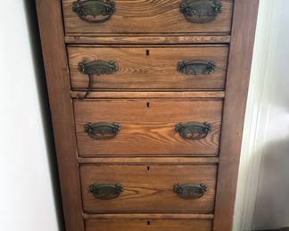 Vintage Solid Oak Dresser Chest On Wheels
Lot #: 101