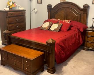 Absolutely incredible queen, size bed