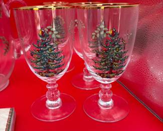 Spode Holiday Glassware Set