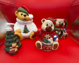 Huge lot of Christmas Kitchen Decor - Teddy Bears!