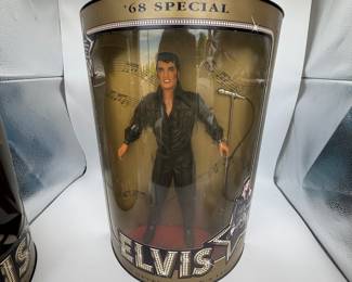 Elvis Presley Collectible Lot