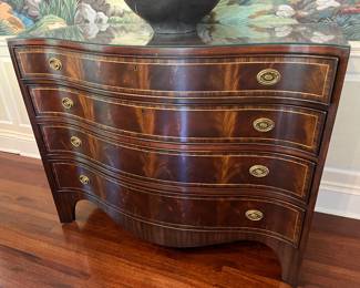 Henredon mahogany 4 drawer chest