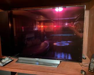 LG 55" flatscreen TV