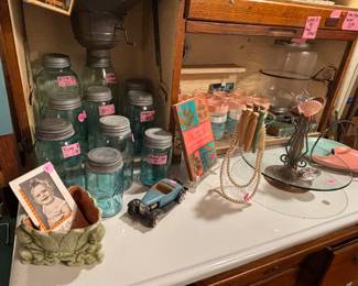Gotta love an enamel top workspace. Id’ love some biscuits right about now. The Ball jars from several periods are outstanding examples, original lids as well