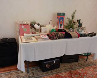 CHRISTMAS ITEMS, LUGGAGE