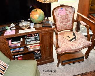 0284Family Room