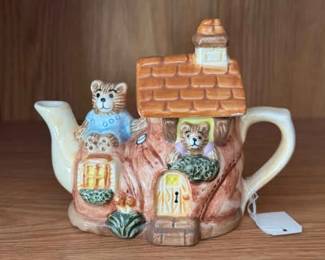 Tea-Nee Mini Teapot