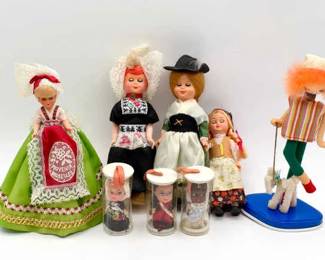 Dolls Of The World Lot