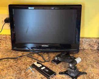 Sylvana TV With Remote & Mount