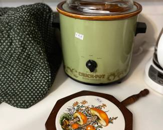 Vintage kitchen items