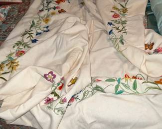 crewel table cloth