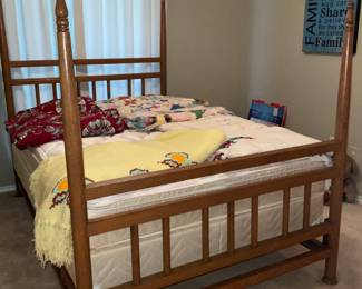 Full size bed