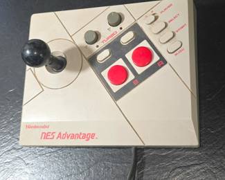 Nintendo NES Advantage