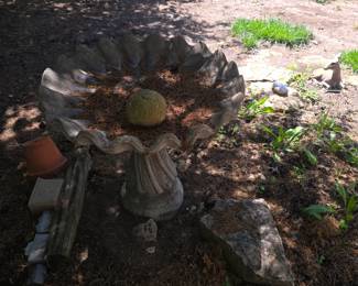 Large bird bath concrete
