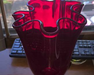 Polish red vase